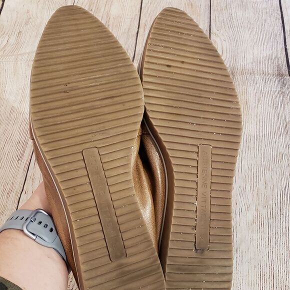 Adrienne Vittadini Flats  - Picture 3 of 9